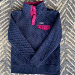 Women’s Quilted Patagonia Pullover. Size Small.